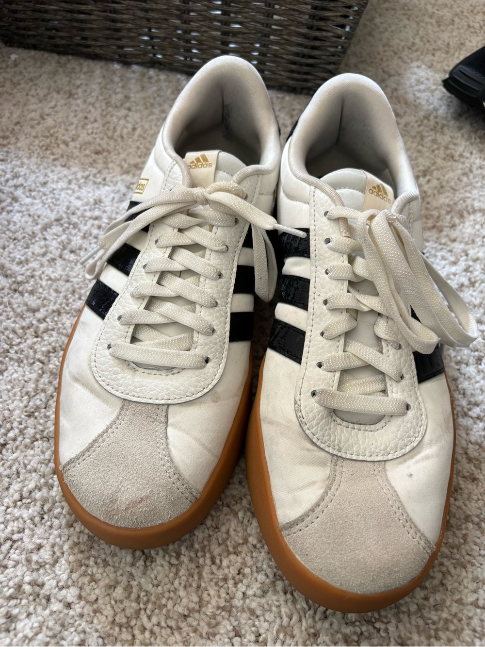 adidas Women's White Sneakers with Black Stripes and Gum Sole
